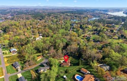 5523 Pine Lake Court, Hickory, NC 28601