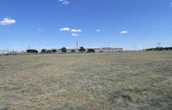 4500 Olton Rd, Plainview, TX 79072