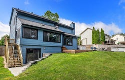 3170 E Kenyon Avenue, Des Moines, IA 50320