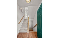 435 Cary Woods Circle, Cary, IL 60013