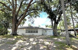 9148 Oakwood Drive, Lake Wales, FL 33898