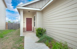 109 Rainey Dr, Jarrell, TX 76537