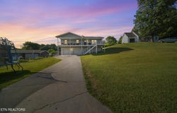 169 Cross Creek Rd, Maynardville, TN 37807