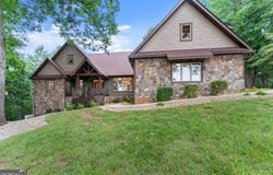712 Meadow Run, Clarkesville, GA 30523