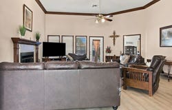 1607 N Park Drive, Bowie, TX 76230