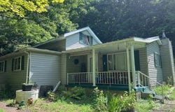 1497 Newcomb Creek Road, Wayne, WV 25570