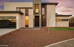 856 W Gate Drive, El Paso, TX 79932