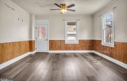 106 S CARLISLE STREET, NEW BLOOMFIELD, PA 17068