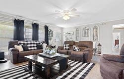 910 N Mill Street, Bowie, TX 76230