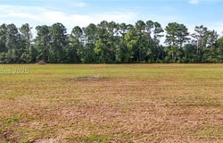 654 Pleasant Hill Road, Garnett, SC 29922