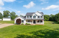 2896 Highview Circle NW, Dellroy, OH 44620