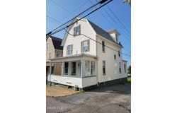 110 9th Street, Altoona, PA 16602