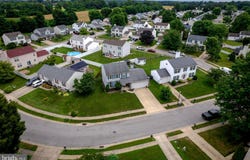 17 W VIOLETTE DRIVE, NEW CASTLE, DE 19720