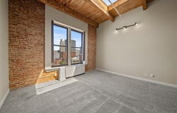 308 W 8th Street, Kansas City, MO 64105