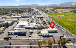 1345 Lee Blvd, Richland, WA 99352