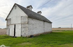 22245 190th St. Holland, IA 50642, Holland, IA 50642
