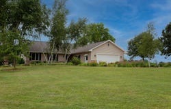 W5093 Vogel Rd, Jefferson, WI 53549