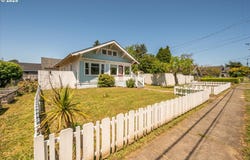 470 W 4TH ST, Coquille, OR 97423