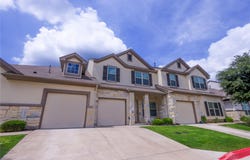 1416 Bichon BND, Austin, TX 78748