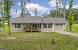 1861 Skyline, Toccoa, GA 30577