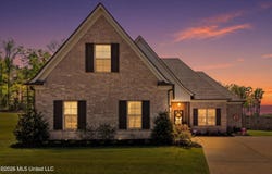 1249 Howell Way, Hernando, MS 38632