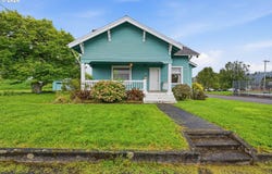 906 C St, MyrtlePoint, OR 97458
