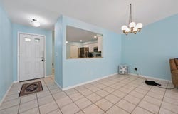 10 LAKE FOREST CIRCLE N, PALM COAST, FL 32137