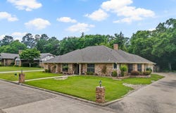 4509 Lakeside Drive, Mount Pleasant, TX 75455