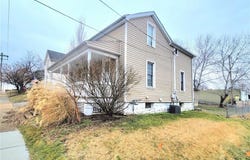 305 Macarthur Street, Washington, MO 63090