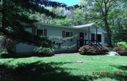 104 Raspberry Drive, Canadensis, PA 18325