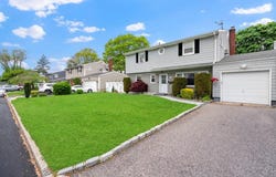 529 Davis Street, North Babylon, NY 11703