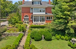 102 East Lexington Avenue, Danville, KY 40422
