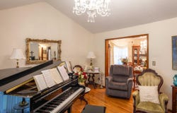 1925 SHARON Blvd, Dora, AL 35062