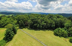 2975 N 4th Street, Wytheville, VA 24382