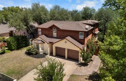216 N Mount Rushmore DR, Cedar Park, TX 78613