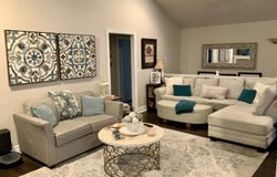 3249 S Creekside Drive S, Springfield, MO 65807