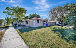 110 NE 17th Ct, Pompano Beach, FL 33060