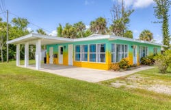 156 MYAKKA DRIVE, VENICE, FL 34293