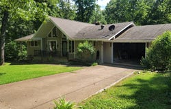 8 Acoma Trace, Cherokee Village, AR 72529