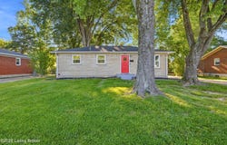 8105 Devonshire Dr, Louisville, KY 40258