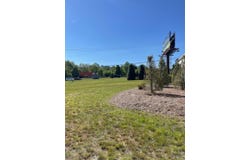 123 Francis Road, Hendersonville, NC 28792