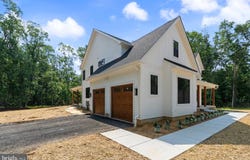 1221 CHROME HILL RD, JARRETTSVILLE, MD 21084