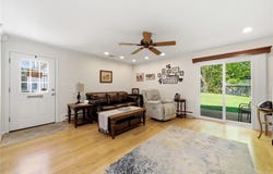 66 Harbor N, Amityville, NY 11701
