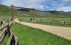 988 CR 2192, Granby, CO 80446