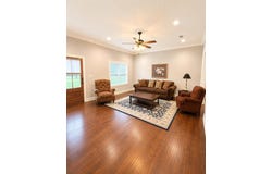 27 W Sycamore, Sumrall, MS 39482