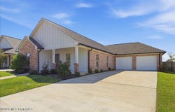 815 Long Leaf Circle, Brandon, MS 39042