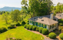 129 Deerfield Rd, Caldwell, WV 24925