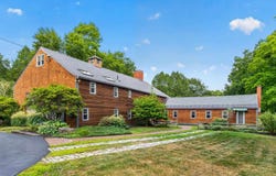 17 NEWFIELDS Road, Exeter, NH 03833