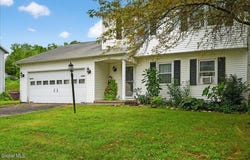 27 Albany Street, Hoosick, NY 12090