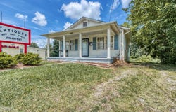 1723 Euclid Ave Avenue, Bristol, VA 24201